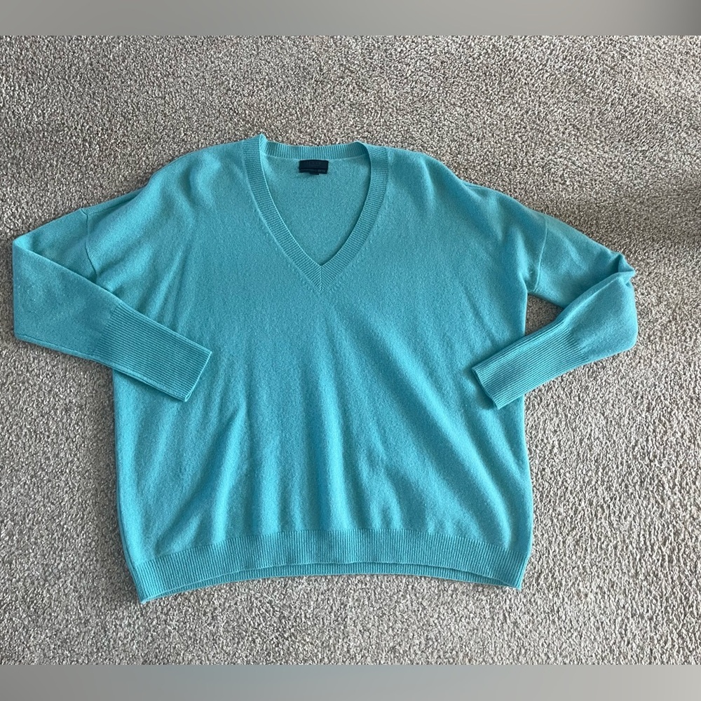 Jcrew Italian Cashmere sweater!